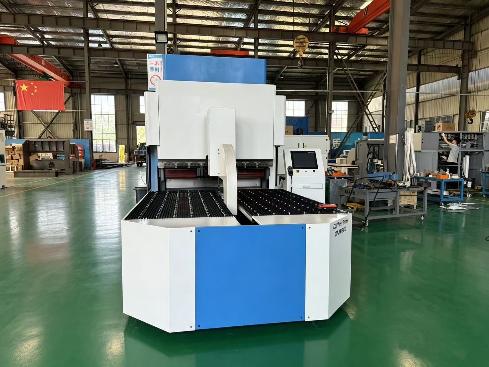Панелегиб Bertech MP-1500C