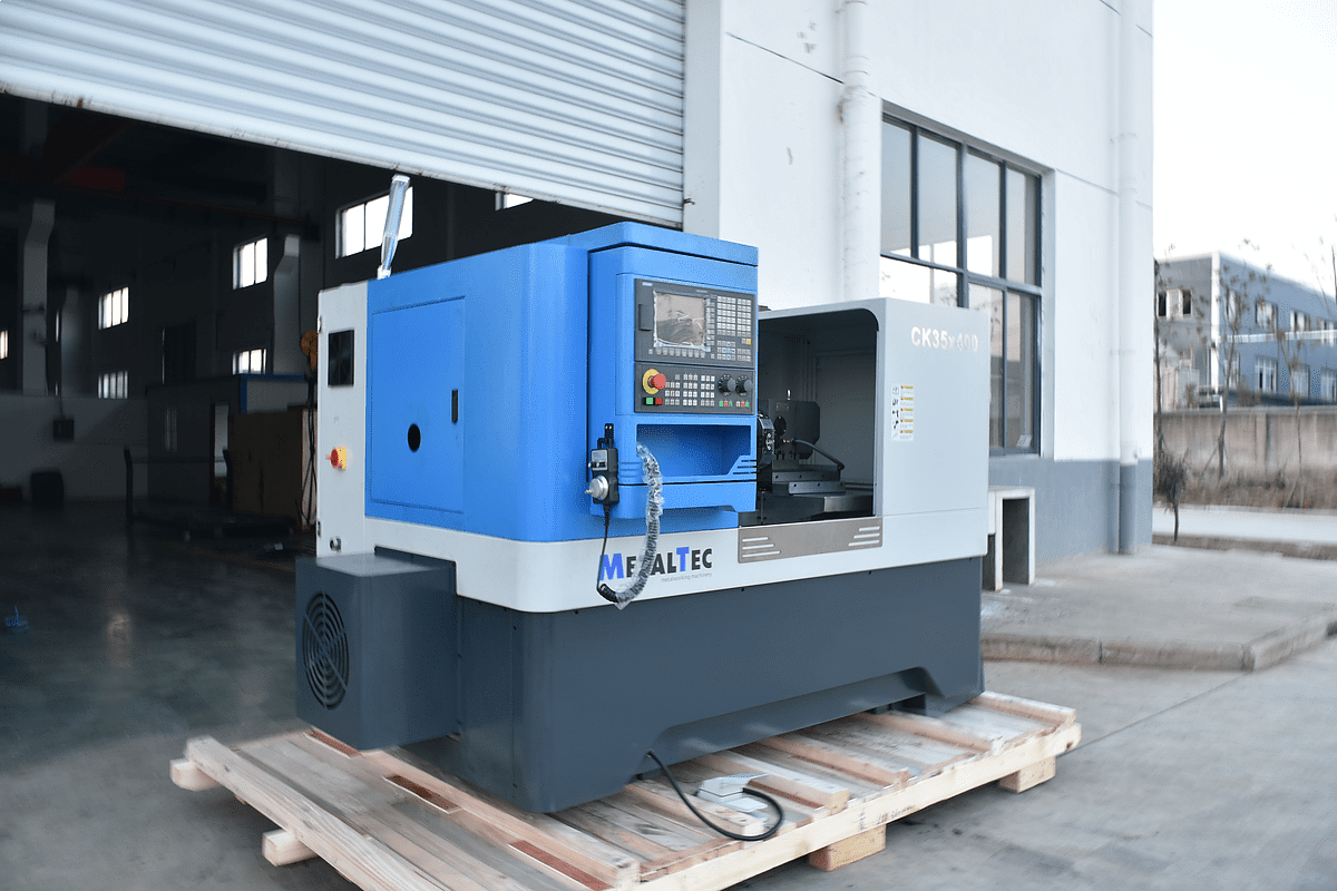 MetalTec CK 35 x 400 (Комплектация ПРОМ+) — Токарный станок ЧПУ с горизонтальной станиной