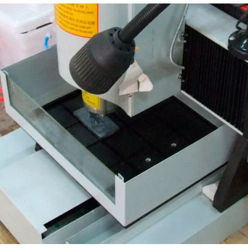 Фрезерный станок с ЧПУ LTT-3025 (Kм)
