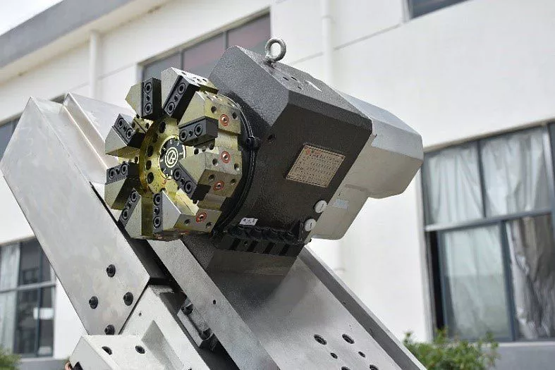 MetalTec NEXUS 42 — Токарный станок ЧПУ с наклонной станиной