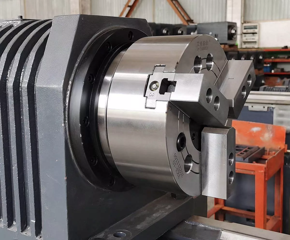 MetalTec NEXUS 55M — Токарный станок ЧПУ с наклонной станиной