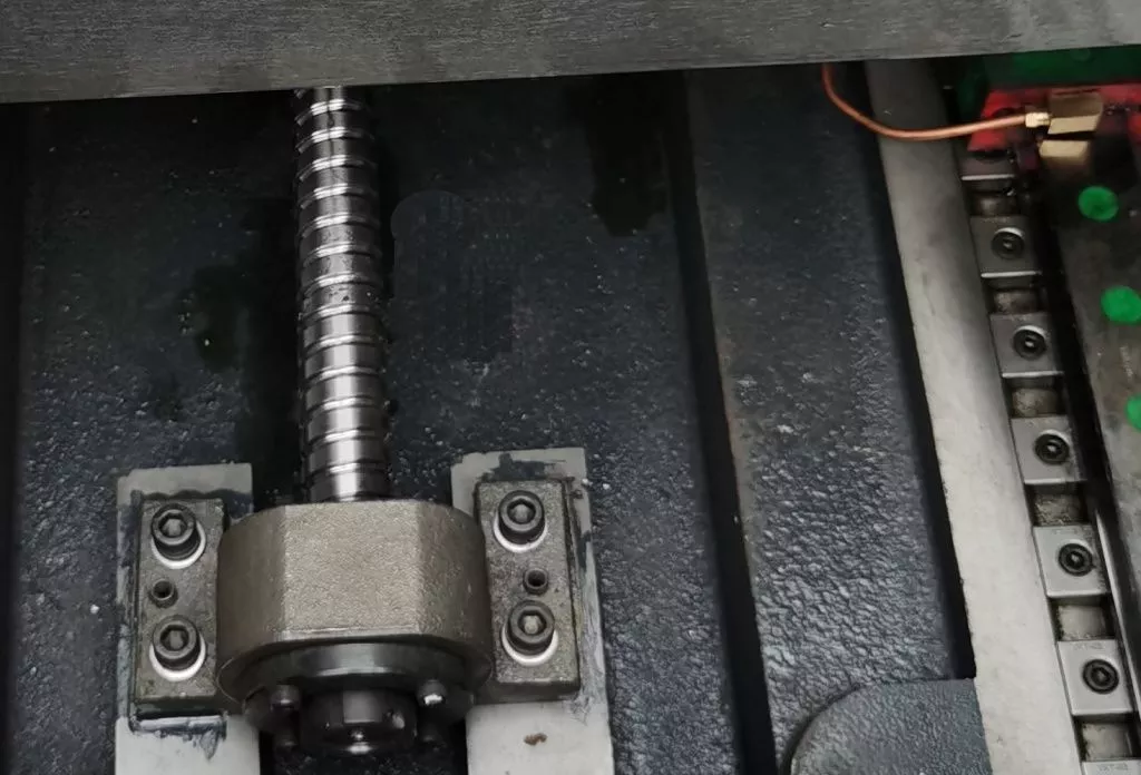 topmill-650s-4-axis-konstr-7.jpg