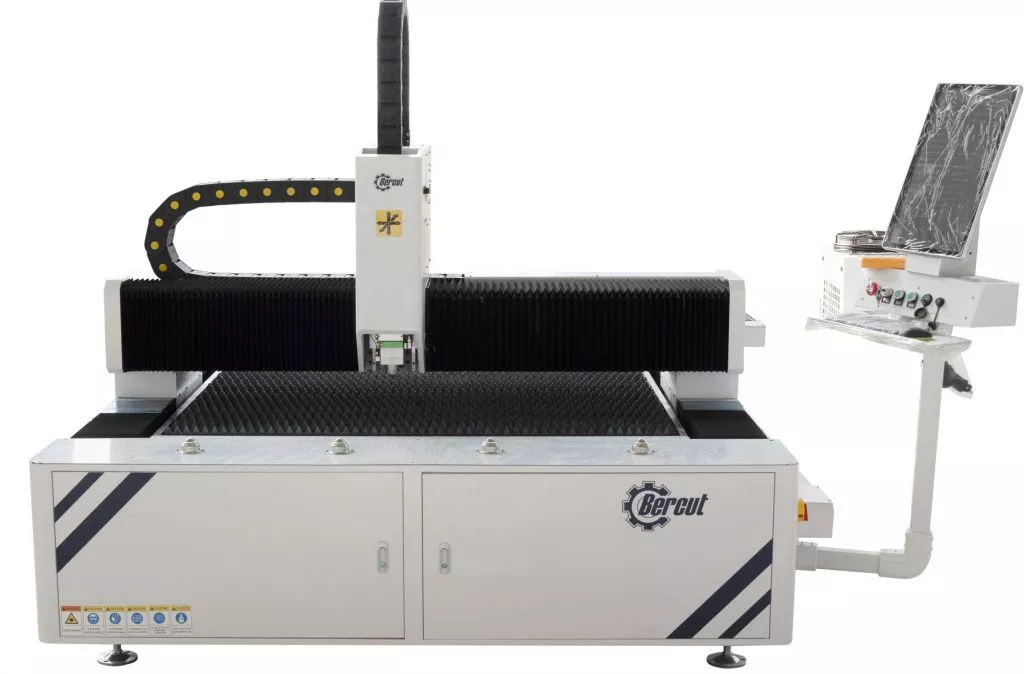 Cтанок лазерной резки Bercut MK 3015 Raycus 1500Вт