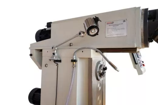 Фрезерный универсальный станок Metal Master DMM-200 DRO