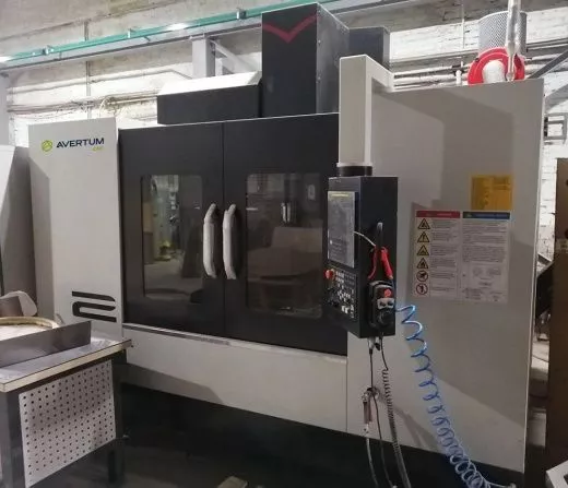 Вертикально-фрезерный обрабатывающий центр HISION VMC1300II/P
