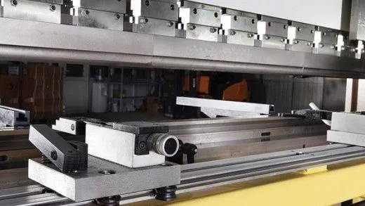 Листогибочный гидравлический пресс Toskar 3100-175 cерия EasyFab