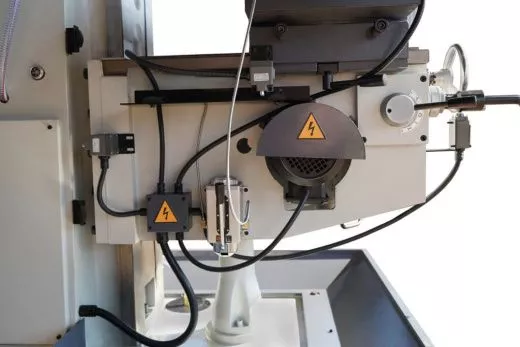 Фрезерный универсальный станок Metal Master DMM-200 DRO