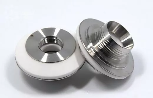 Оптоволоконный лазерный станок для резки металла LF3015LN 500Вт Raycus